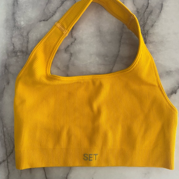 Yellow Madeyln Cline X SETactive (XS) top / (S) bottom - Picture 6 of 6